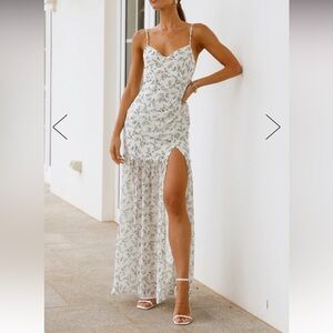 HELLO MOLLY - XS - MAXI DRESS
